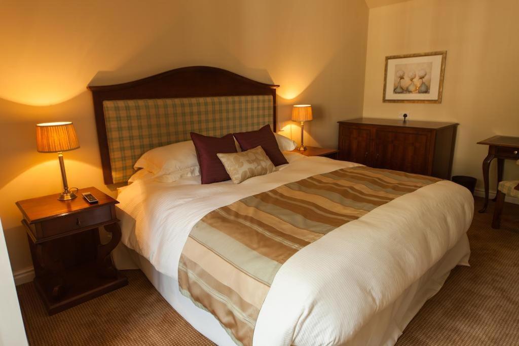 The Woodhouse Arms Otel Grantham Dış mekan fotoğraf